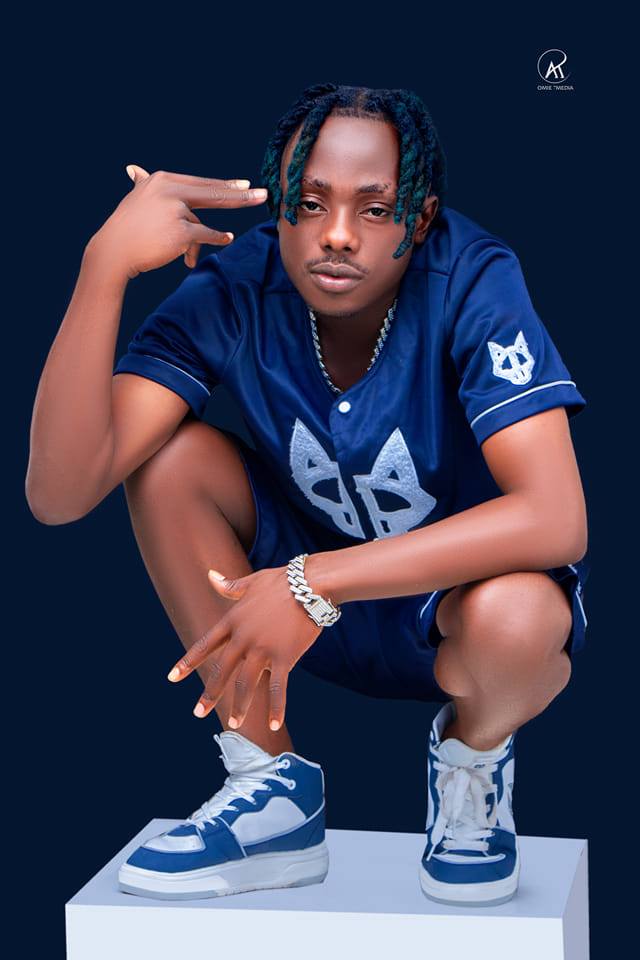 B Quan Phamaika biography